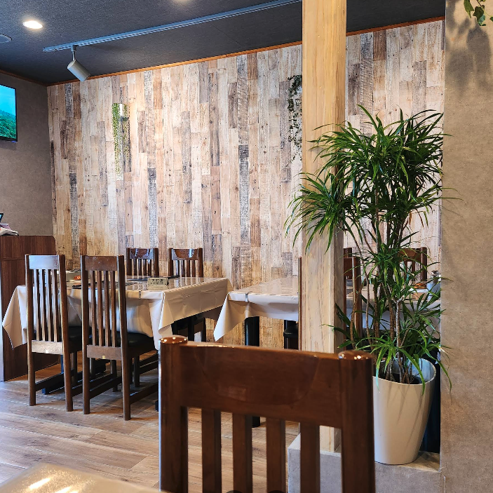 パイロット店舗 コッチヨ ハラール多国籍料理の店舗外観